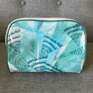 Aromatherapy Associates London Toiletry Bag